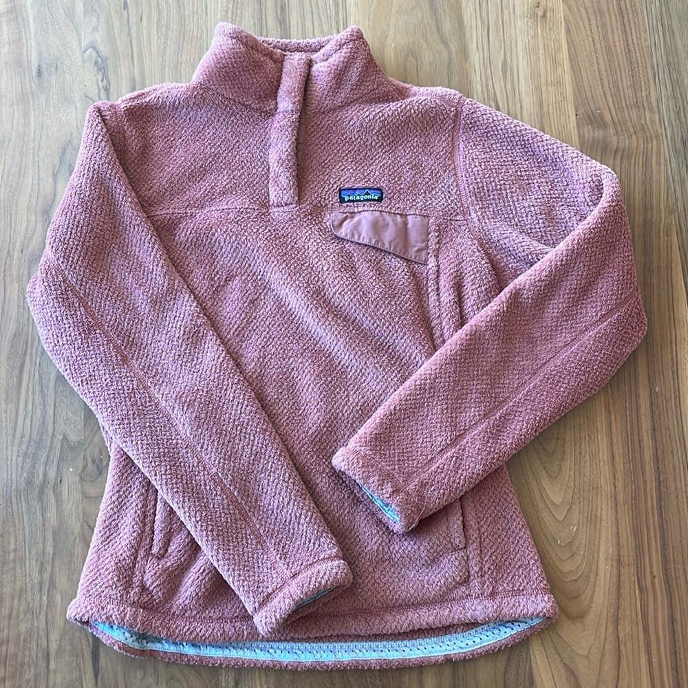 Patagonia Re-tool pull-over in pink